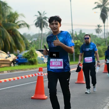 Runner Photo 4406304