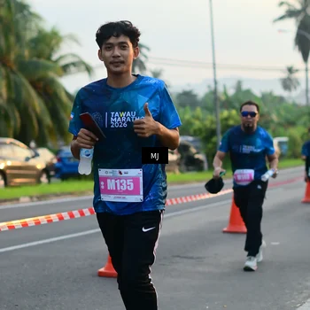 Runner Photo 4406315