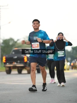 Runner Photo 4406337