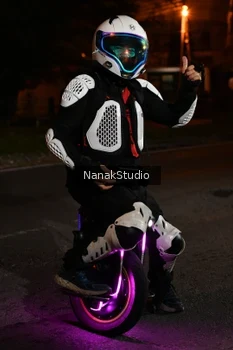 Runner Photo 4406360