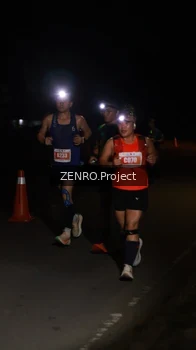 Runner Photo 4406366