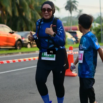 Runner Photo 4406388