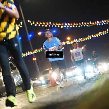 Runner Photo 4406390