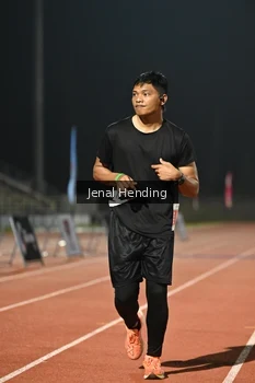 Runner Photo 4406399