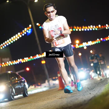 Runner Photo 4406454