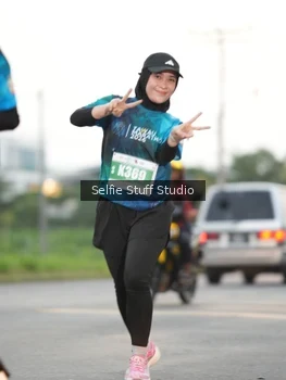 Runner Photo 4406486