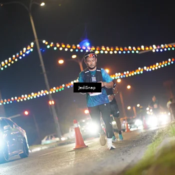 Runner Photo 4406501