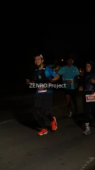 Runner Photo 4406510
