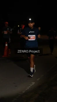 Runner Photo 4406511
