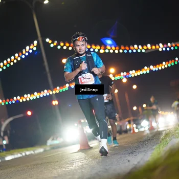 Runner Photo 4406513