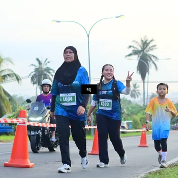 Runner Photo 4406543