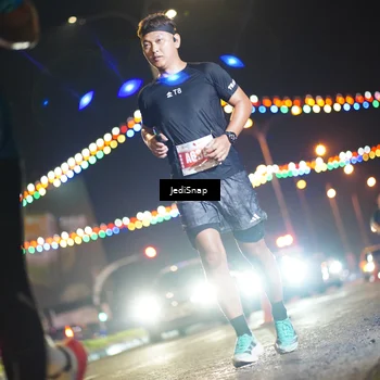 Runner Photo 4406550