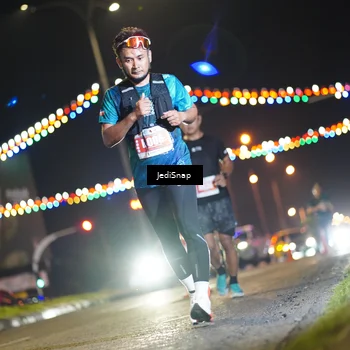 Runner Photo 4406552