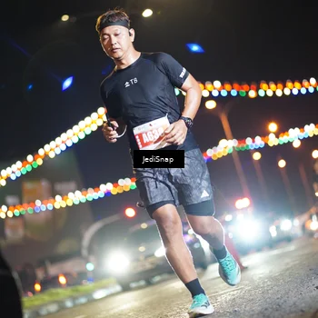 Runner Photo 4406576