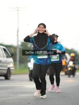 Runner Photo 4406612