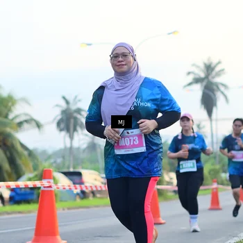 Runner Photo 4406626