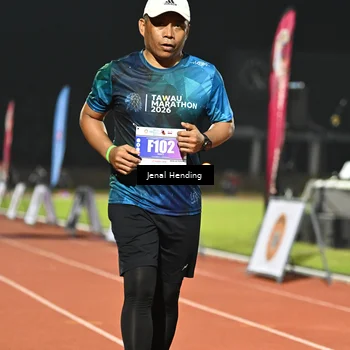 Runner Photo 4406660