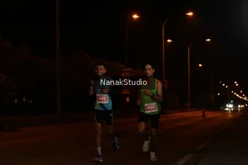 Runner Photo 4406680