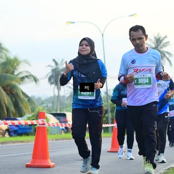 Runner Photo 4406686