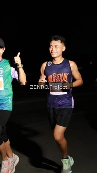 Runner Photo 4406706