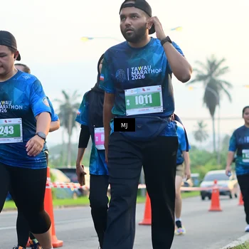 Runner Photo 4406707