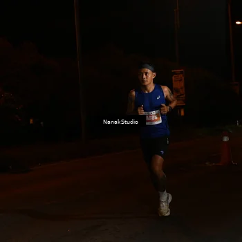 Runner Photo 4406712