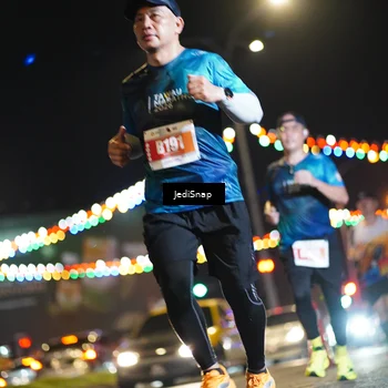 Runner Photo 4406714