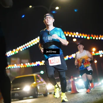 Runner Photo 4406720