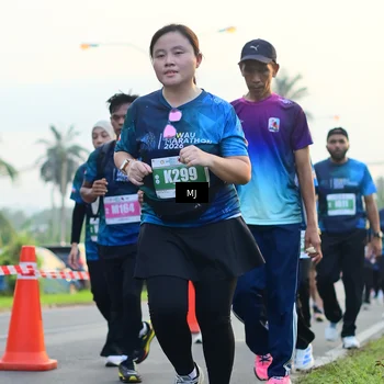 Runner Photo 4406729