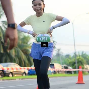 Runner Photo 4406761