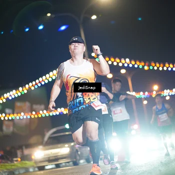 Runner Photo 4406767