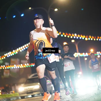 Runner Photo 4406773