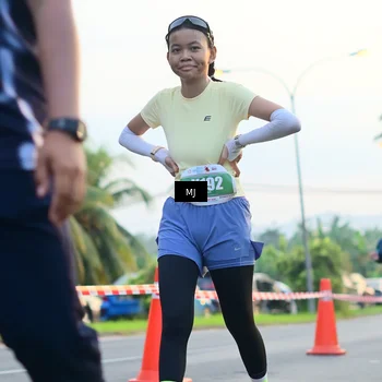 Runner Photo 4406775