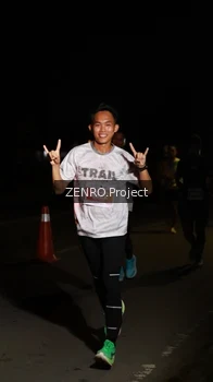 Runner Photo 4406776
