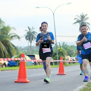 Runner Photo 4406795