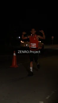 Runner Photo 4406818
