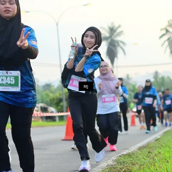 Runner Photo 4406835