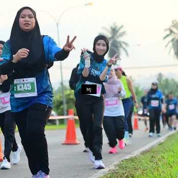Runner Photo 4406847