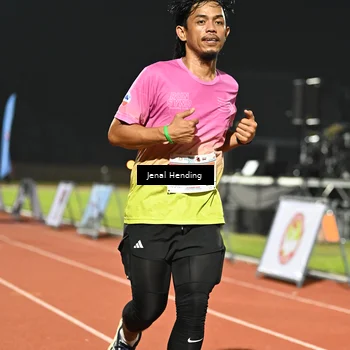 Runner Photo 4406850