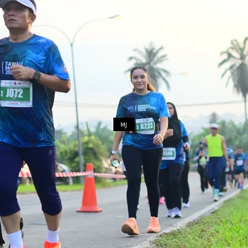 Runner Photo 4406856