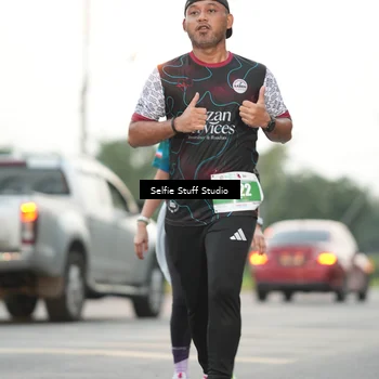 Runner Photo 4406912