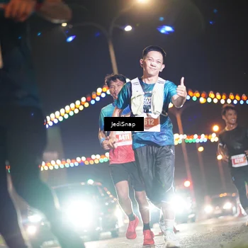 Runner Photo 4406914