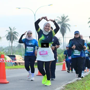 Runner Photo 4406916