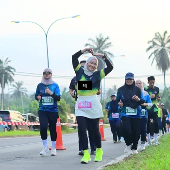 Runner Photo 4406934