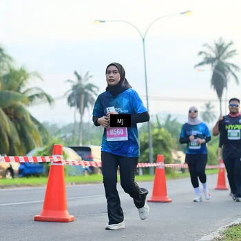 Runner Photo 4406935