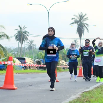 Runner Photo 4406947