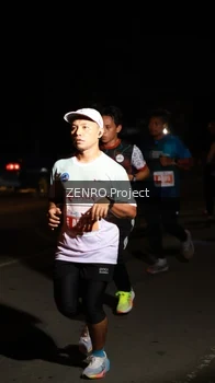 Runner Photo 4406956