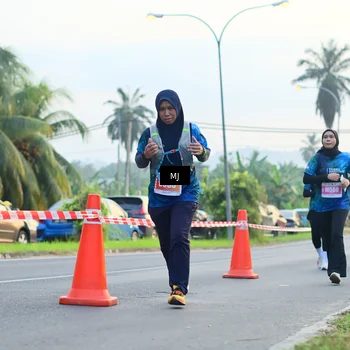 Runner Photo 4406963