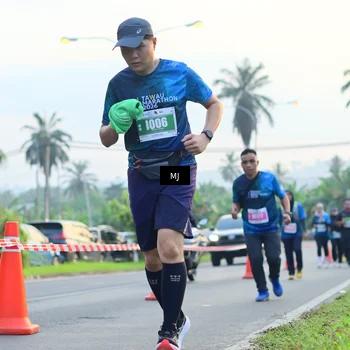Runner Photo 4406972