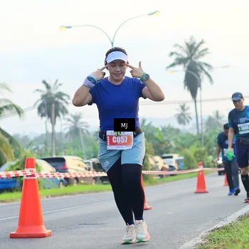 Runner Photo 4406990